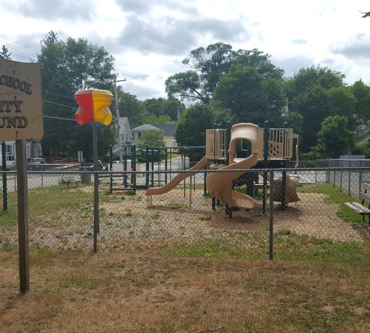 Huntington Playground (Brockton,&nbspMA)
